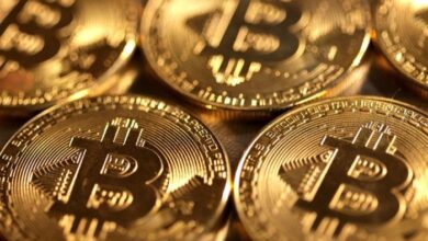 Bitcoin bounces above ,000 for first time in about a week